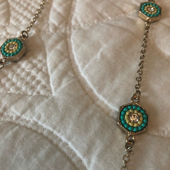 lBusiness casual Necklace - Picture 2 of 5